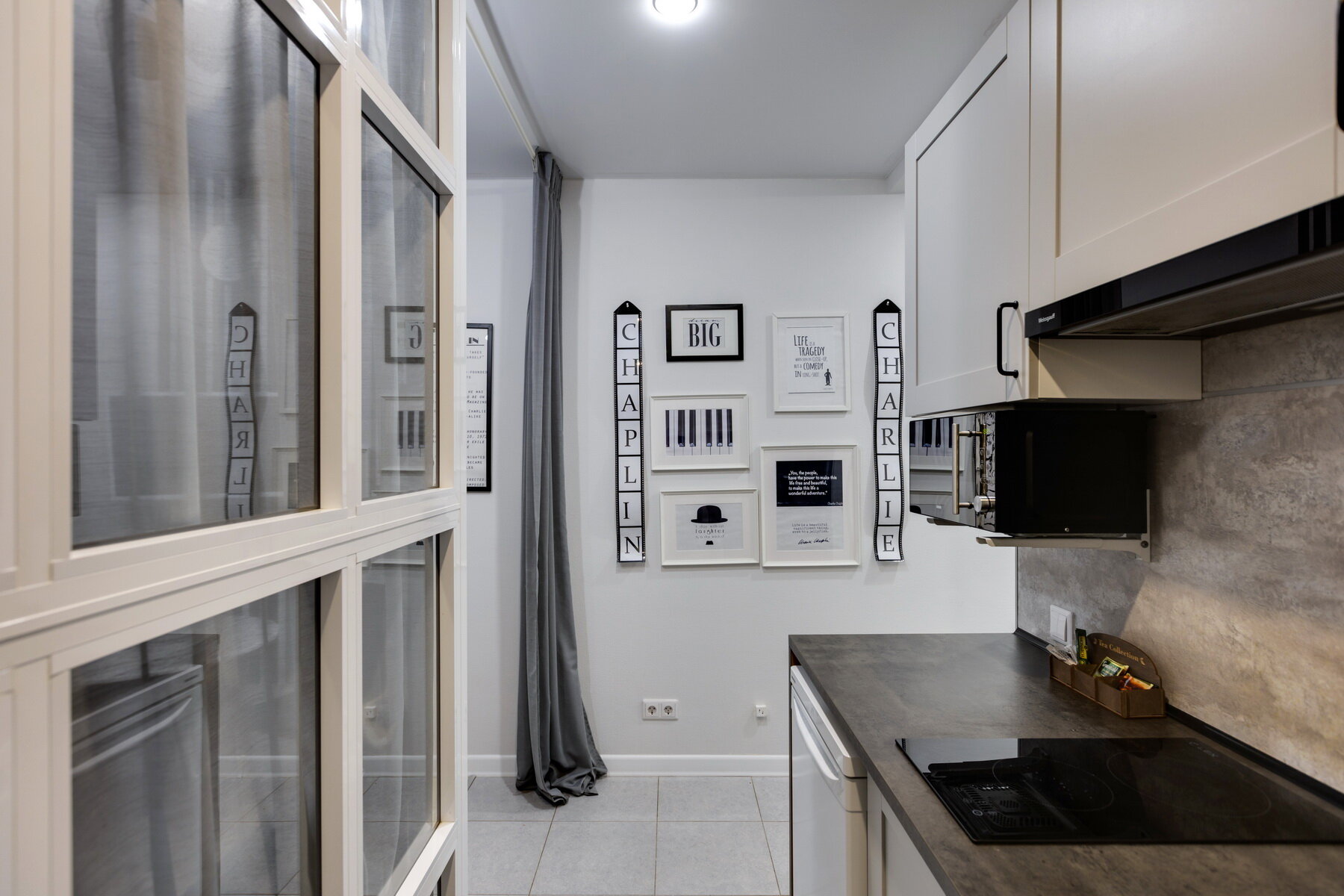 Фото Чаплин студия от Home24