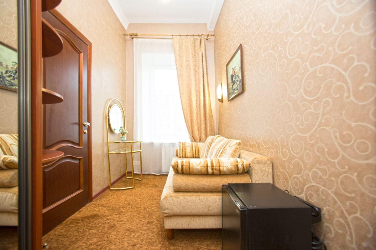 Фото Сова на Преображенской площади