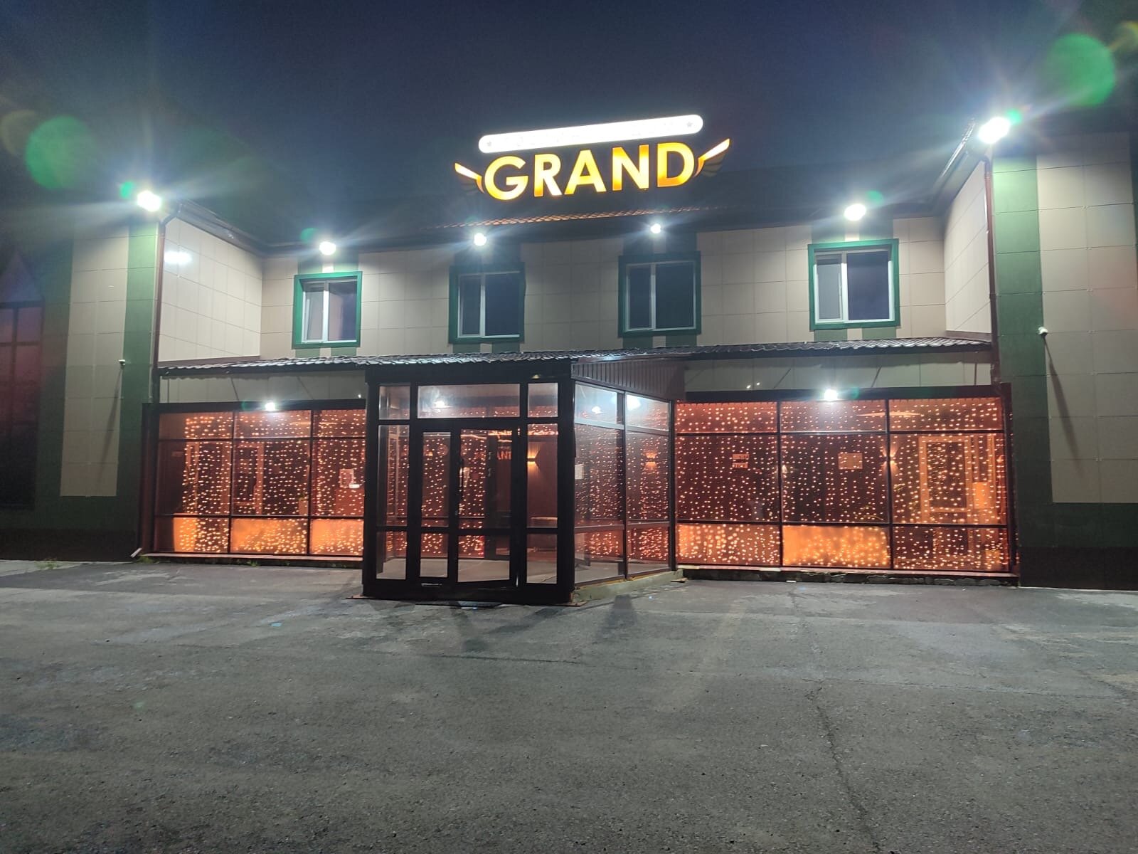 Фото отеля 1