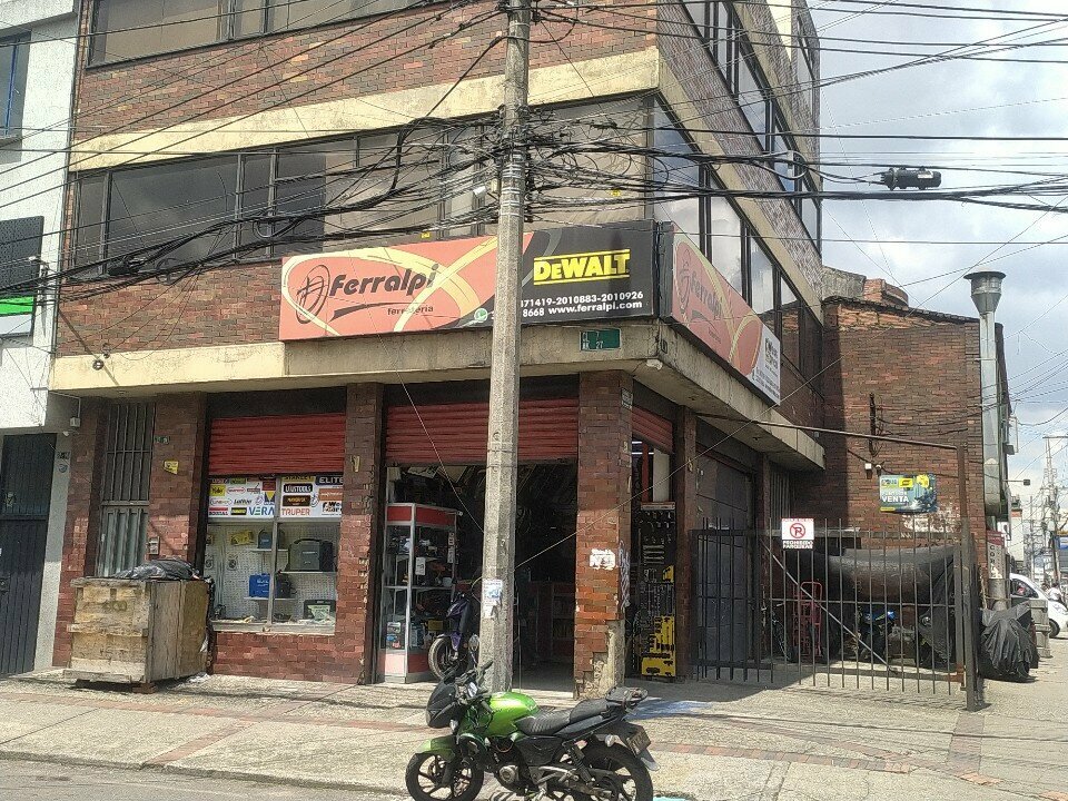Hardware store Ferralpi, Bogota, photo