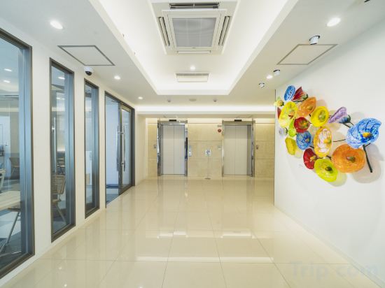 Фото Rembrandt Style Naha