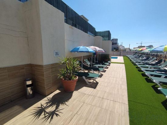 Фото The Windsor Hotel