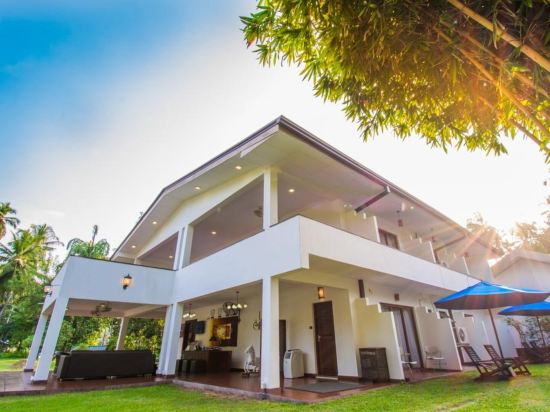 Фото Oreeka - Katunayake Airport Transit Hotels