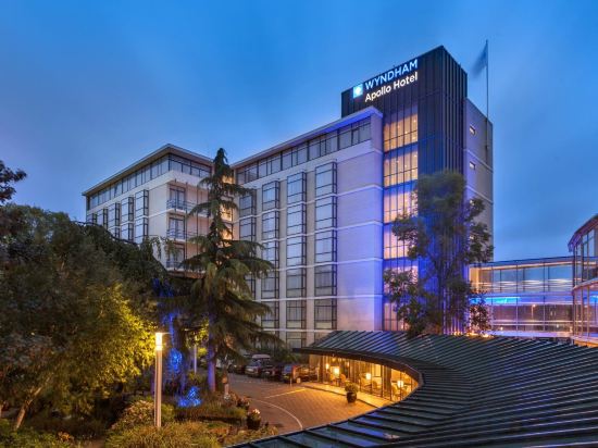 Фото отеля 1