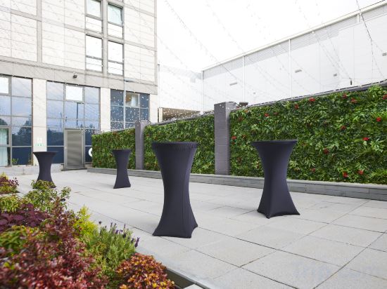 Фото Hilton London Croydon