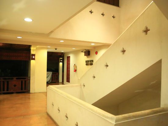 Фото The Rim Resort