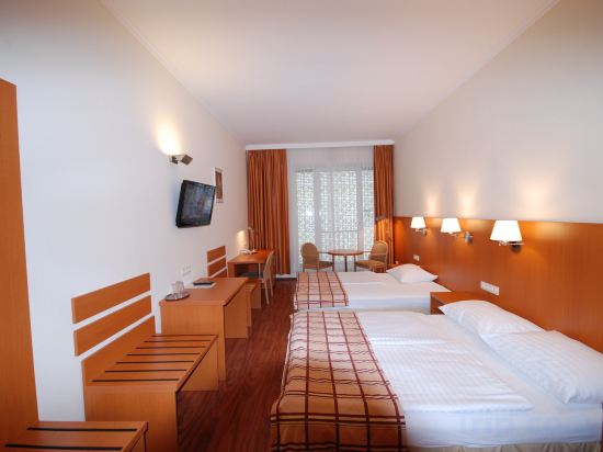 Фото Continental Hotel-Pension