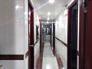 New International Guest House (36-44 Nathan Road, chungking Mansion, Block A, Floor 11, Flat A6/A7), hotel