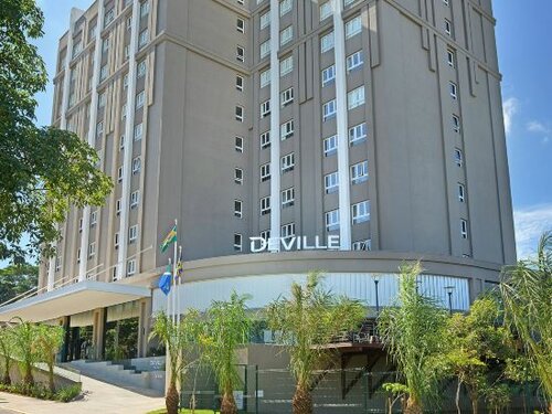 Внешний вид отеля Hotel Deville Prime Campo Grande в Кампу-Гранди, фото 3