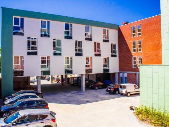 Фото отеля 2