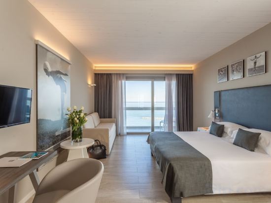 Фото Nautilus Family Hotel