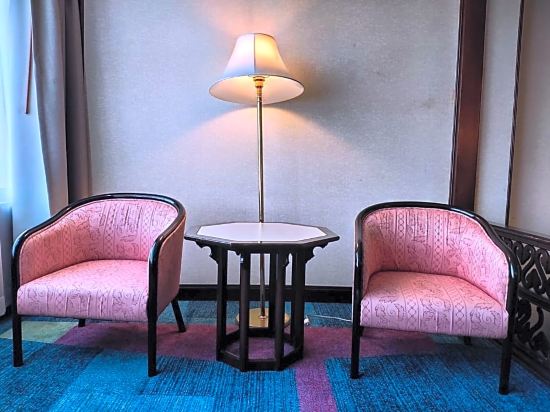 Фото Chiang Mai Orchid Hotel