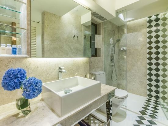 Фото 213536270095