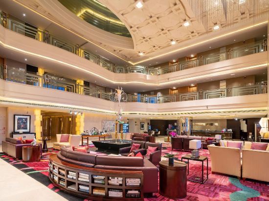 Фото Renaissance Shanghai Yu Garden Hotel