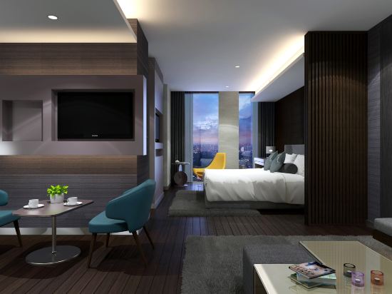 Фото Novotel Suites Hanoi