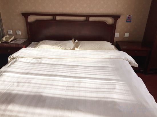 Фото Beijing Huaiyangcun Business Hotel