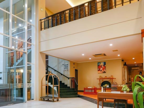 Фото Hotel Dafam Pekalongan