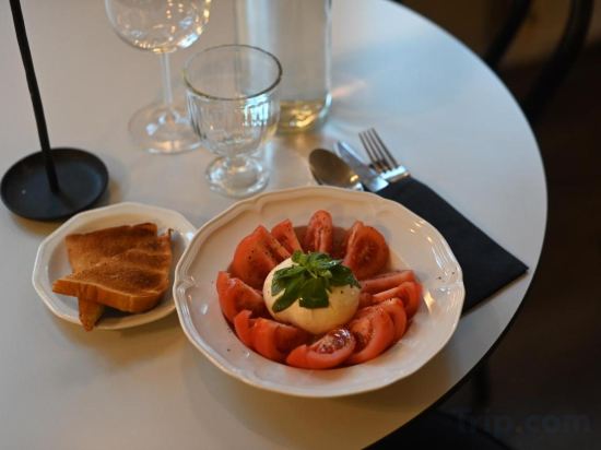 Фото Hotel Local 101