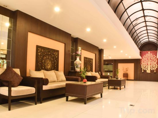 Фото Boss Suites Nana Hotel