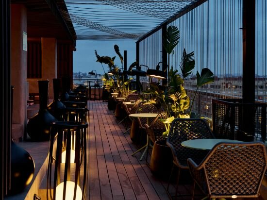 Фото Novotel Valencia Lavant