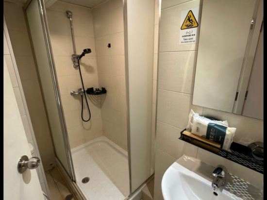 Фото Goodrich Hotel