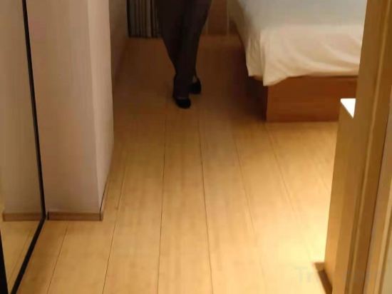 Фото Ji Hotel Shanghai Bund Shandong Middle Road