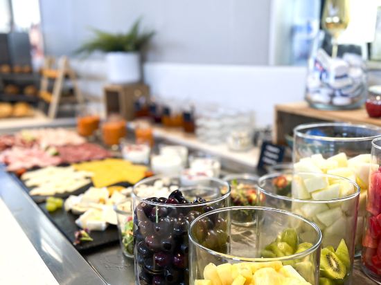 Фото Hotel Kivir