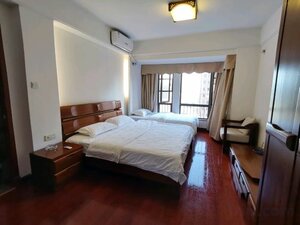 Nanning Meichen Apartment (No. 2804, Unit 2, Building 3, Baoli Tongxinyuan Community, No. 19 Fenglin Road), hotel