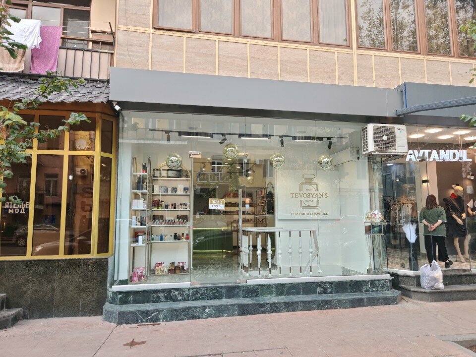 Perfume and cosmetics shop Tevosyan’s Perfume, Yerevan, photo