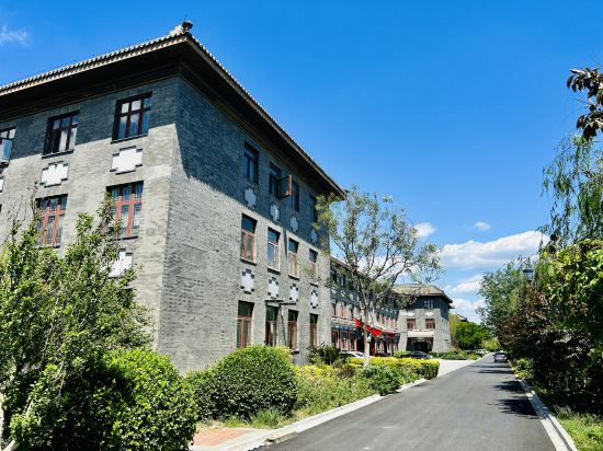 Фото Tianjin Binhai One Hotel