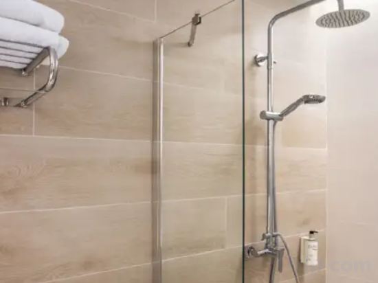 Фото B&b Hotel Madrid Carabanchel