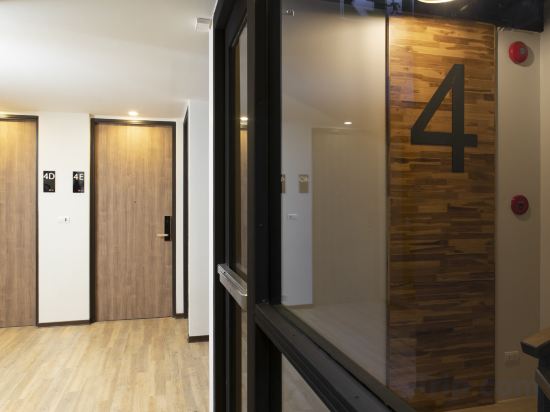 Фото Sukhon Hotel