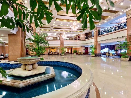 Фото New Century Zhejiang Xiaoshan Hotel