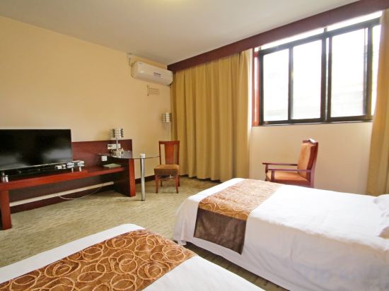 Фото Changcheng Hotel