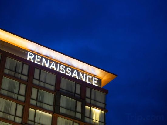 Фото Renaissance Pattaya Resort and SPA