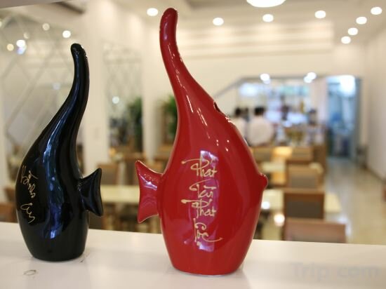 Фото Phoenix Legend Hotel