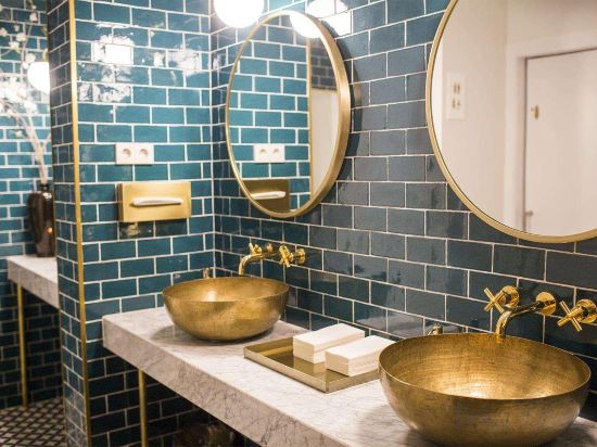 Фото Midmost Barcelona  by Majestic Hotel Group