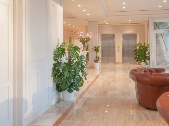 Фото Grand Hotel Palladium Munich