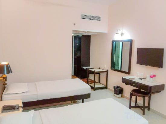 Фото Hotel Indraprastha