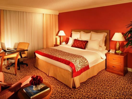 Фото Torrance Marriott Redondo Beach