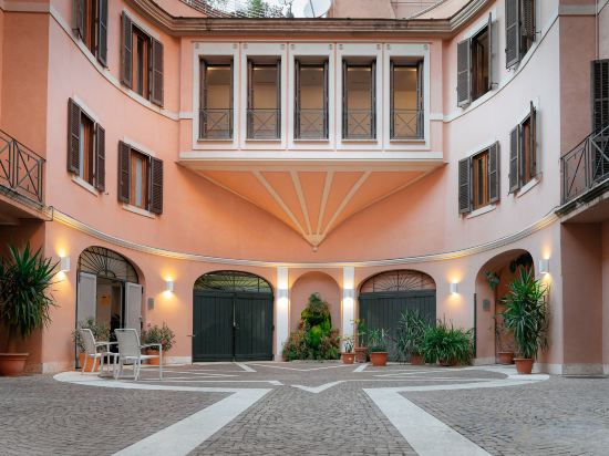 Фото Unica Suites Rome