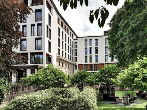 Внешний вид отеля Bulgari Hotel Milano в Милане, фото 1