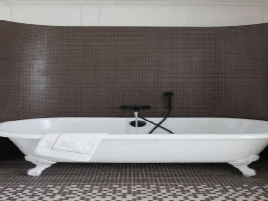 Фото Hôtel De France