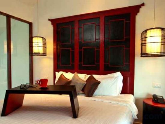 Фото Red Ginger Chic Resort by Tolani