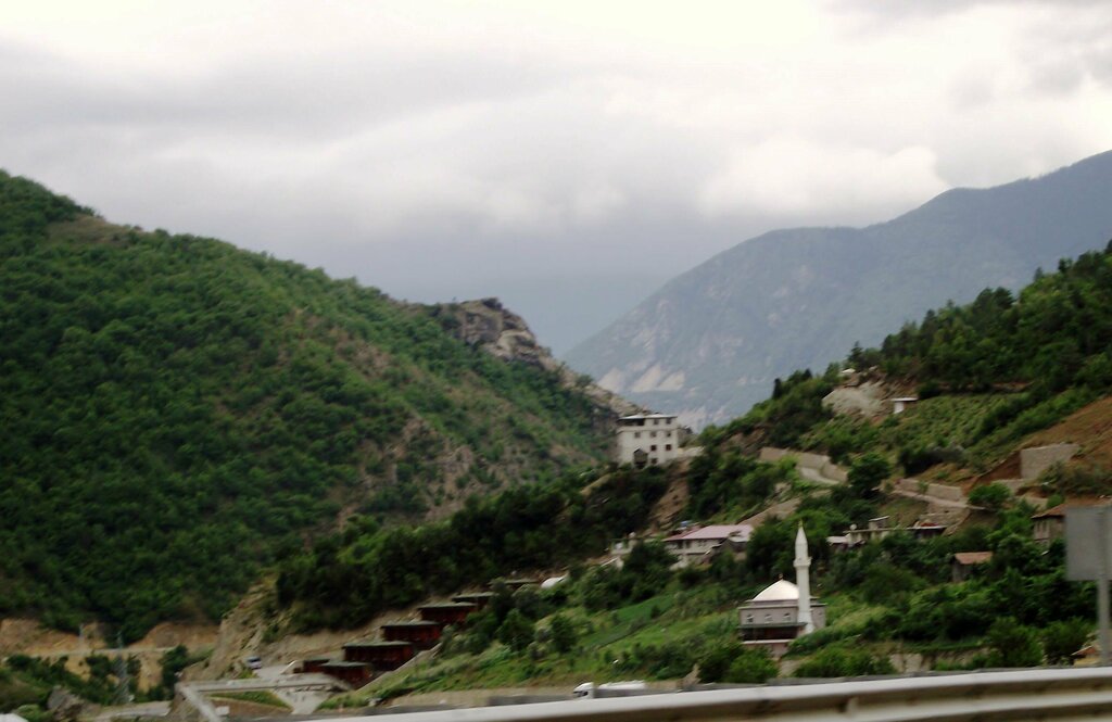 Mosque Ormanli Village Uzundere Neighborhood Mosque, Artvin, photo