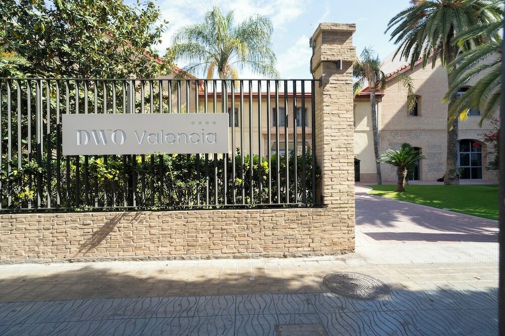Фото Dwo Valencia