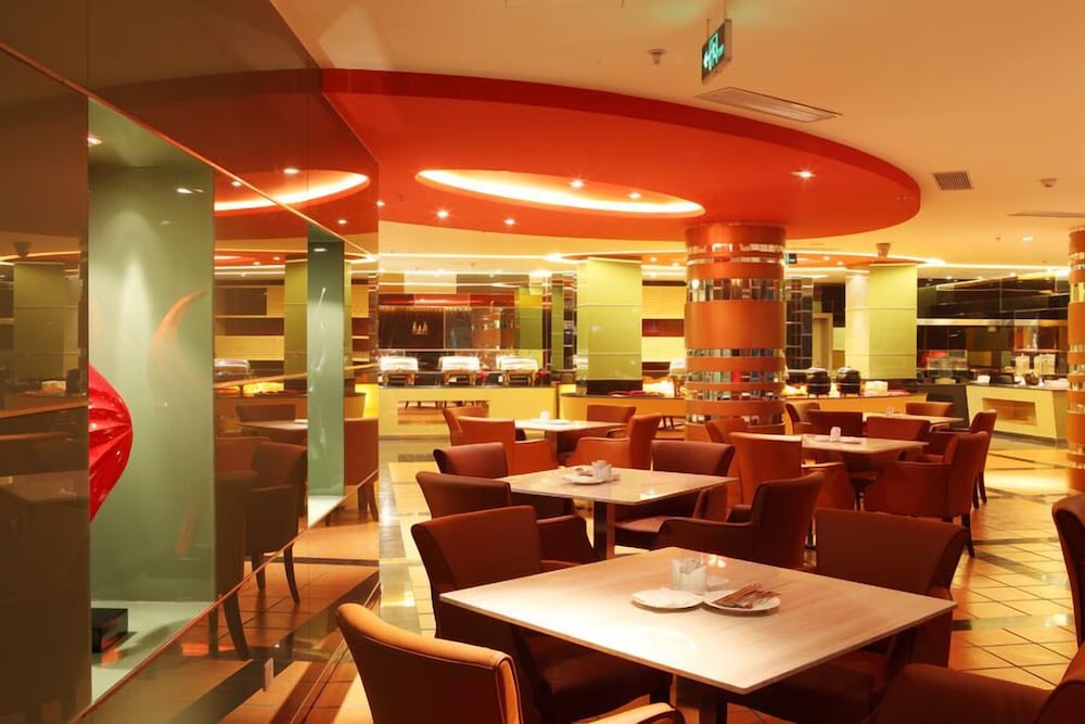 Фото Downtown Hotel