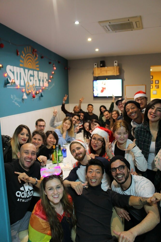 Фото Onefam Sungate Hostel Madrid