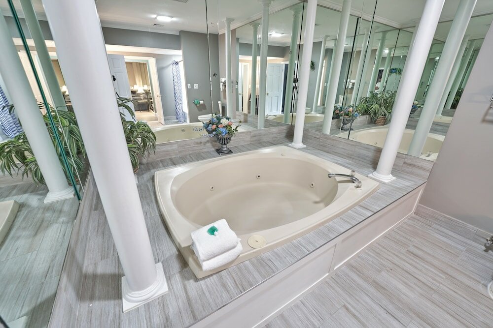 Фото Hyannis Plaza Hotel