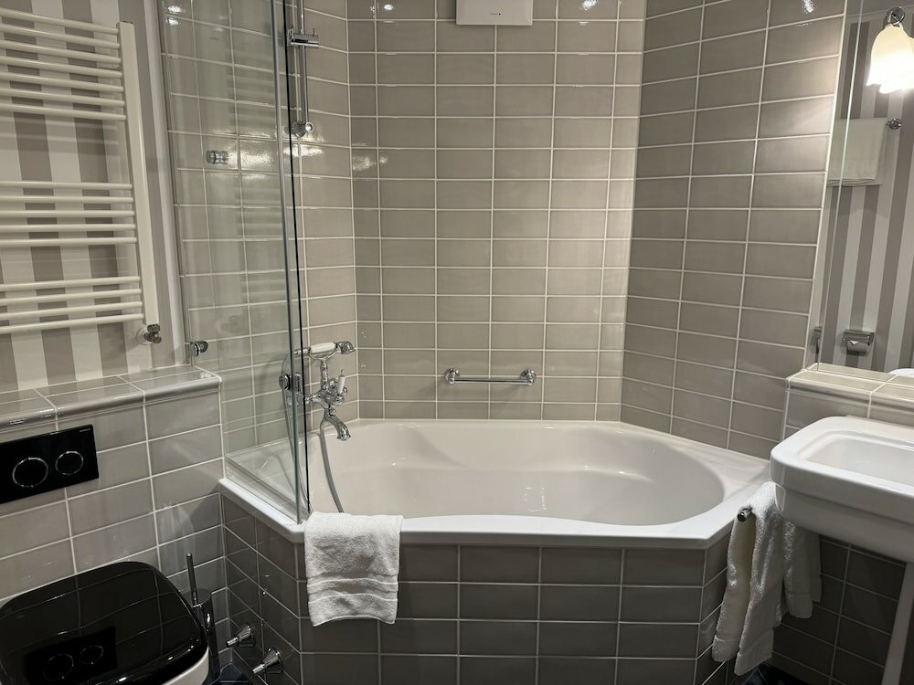 Фото Schloss Hotel Dresden-Pillnitz